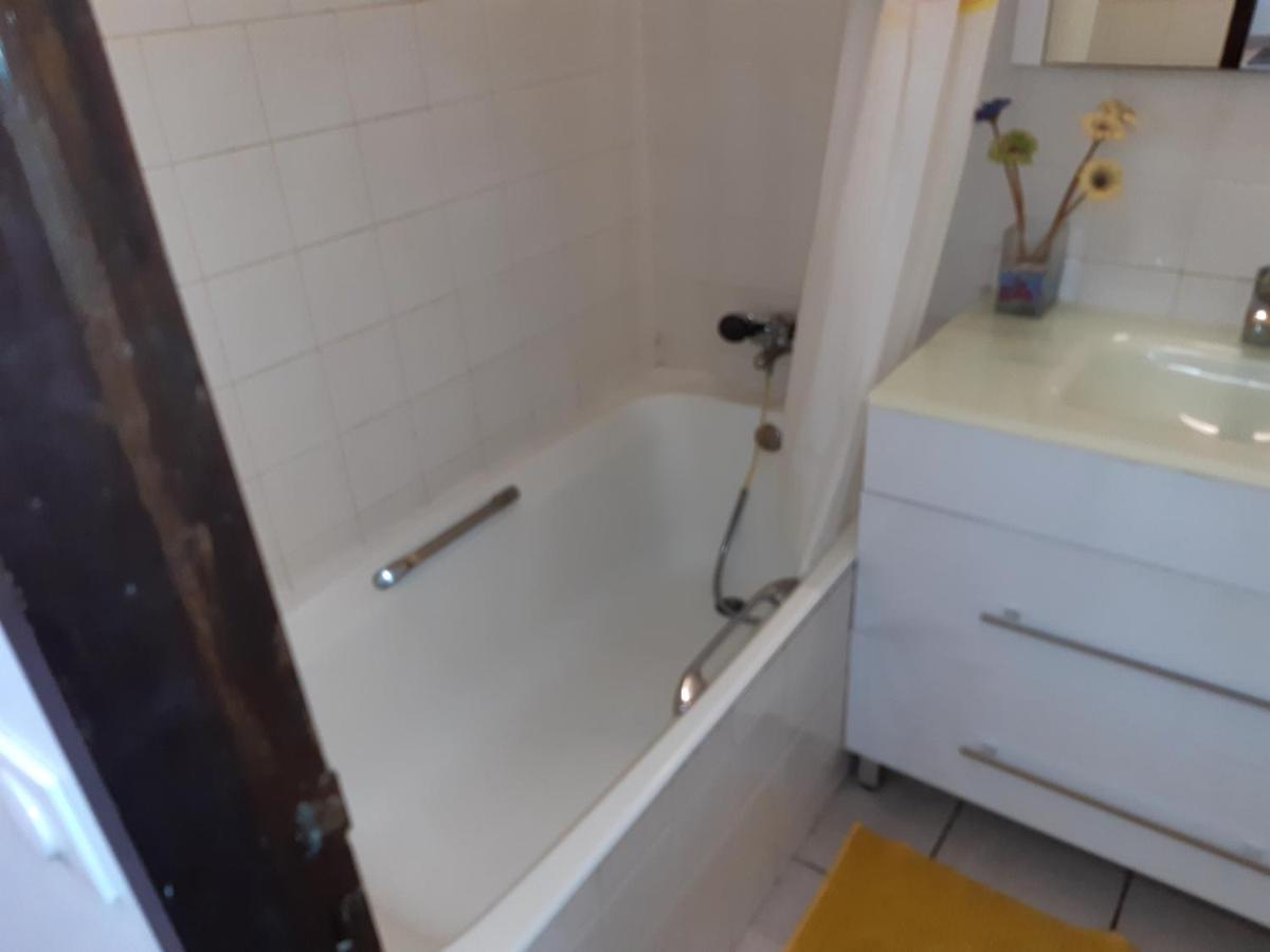 Studio Climatisé - Piscine-Plage - 1 à 2 personnes Sainte-Anne Exterior foto